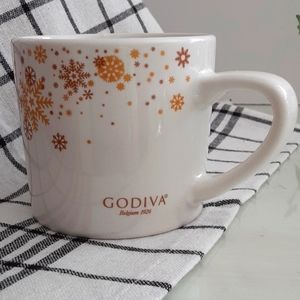 Godiva Gold Snowflakes Cup Mug Chocolates Coffee Tea